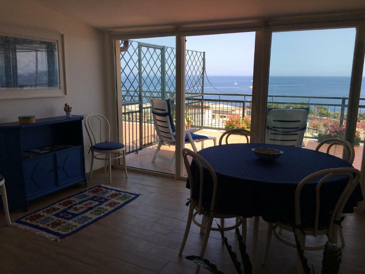 Europa Guest House Катания Екстериор снимка